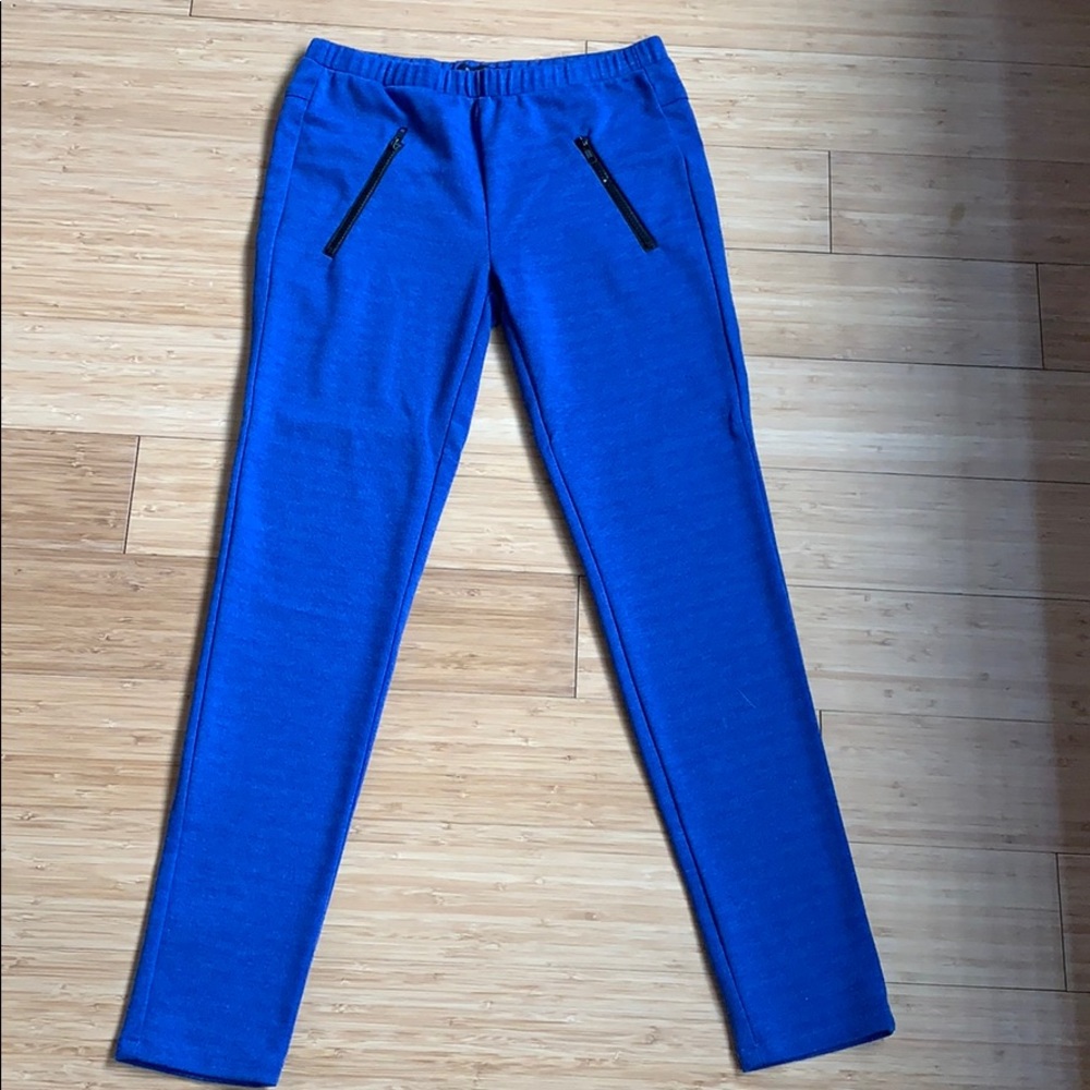 Blue BLVD jogger. size s.